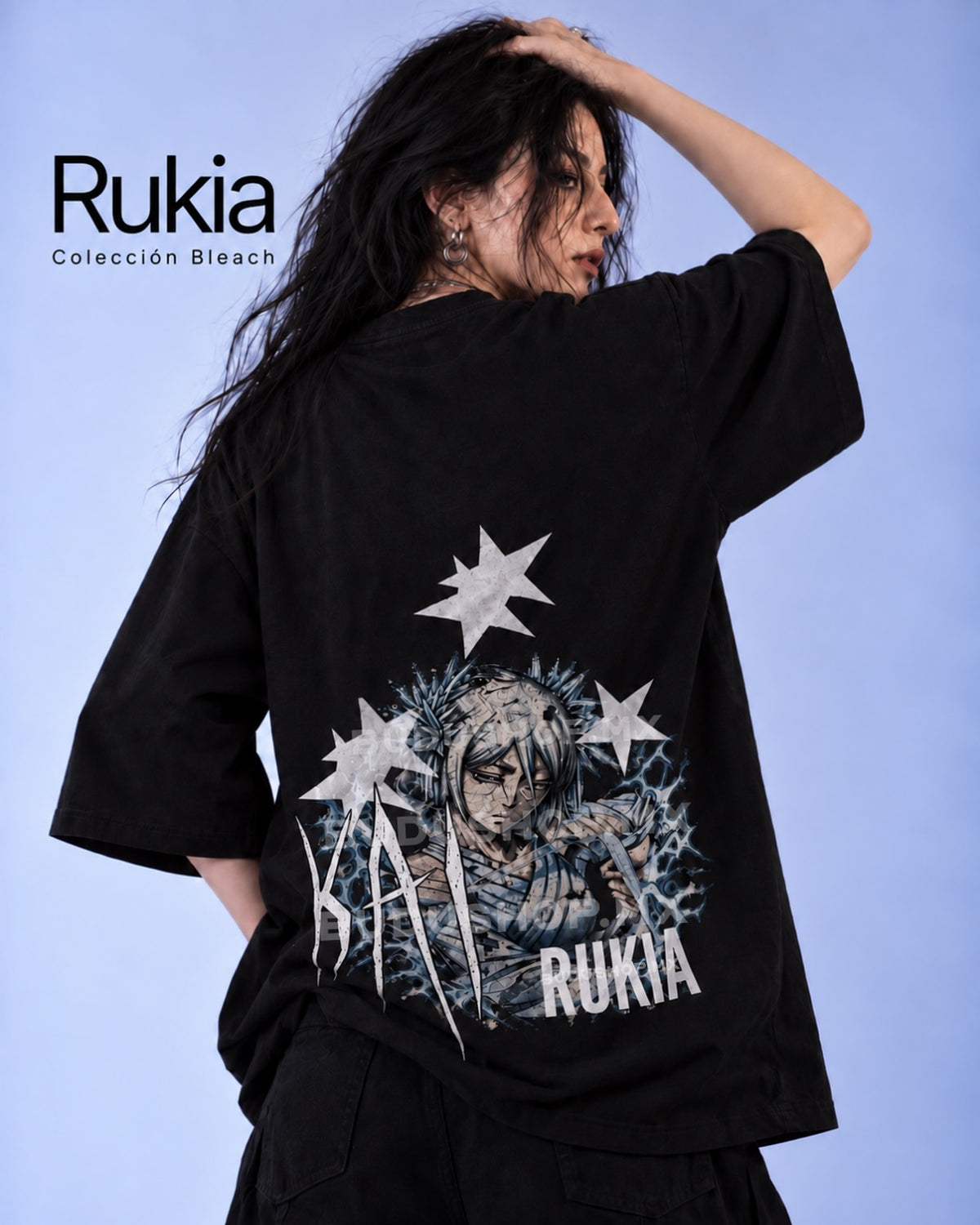 Modelos con los diseños de la colección Bleach